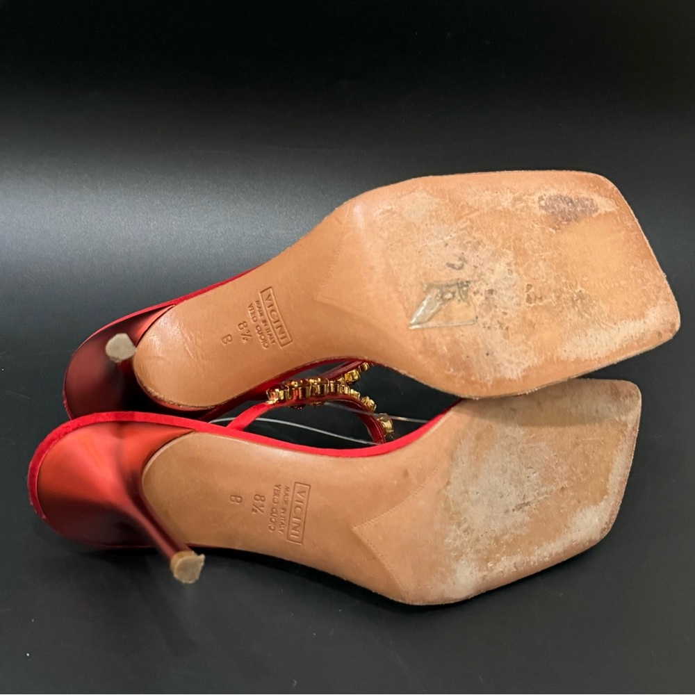 Giuseppe Zanotti Red Heels with Gold Accents - Picture 10 of 16